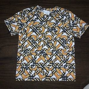 Boys Burberry t shirt